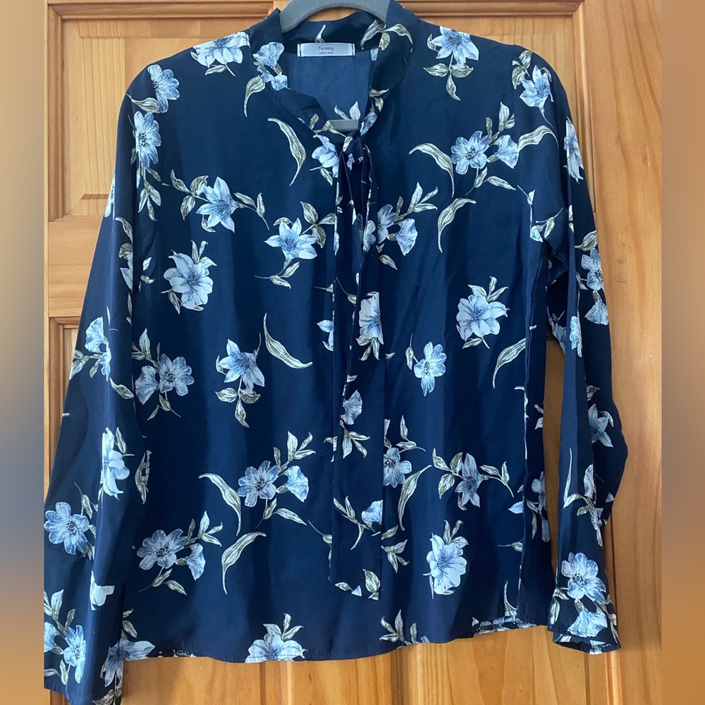 Floral Tie Neck Blouse Navy Blue Long Sleeve Silky Career Top M
